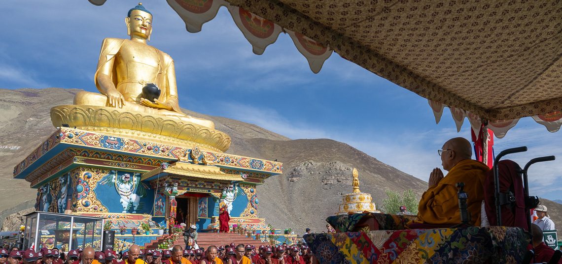 Photos - His Holiness Attends Prayers at the Buddha Statue in Stok