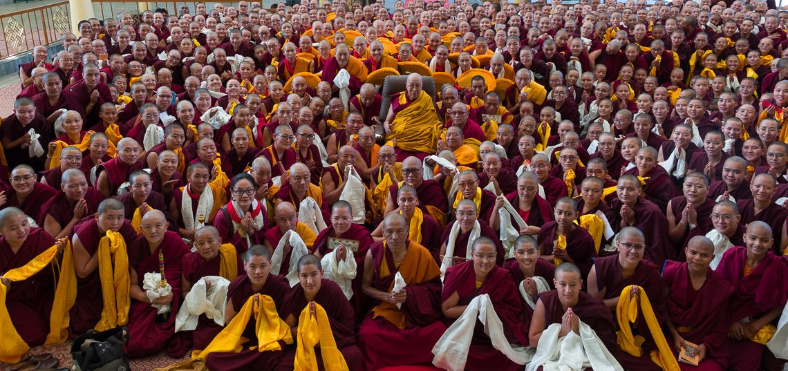 Photos - His Holiness Meets with Participants of the Annual Nuns' Winter Debate