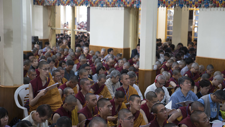 Members of the audience sitting inside the Main Tibetan Temple listening to His Holiness the Dalai Lama's final day of teaching in Dharamsala, HP, India on October 6, 2016. Photo/Tenzin Choejor/OHHDL