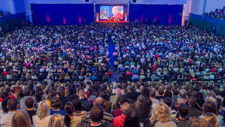 A view of the stage at the National Tennis Center during His Holiness the Dalai Lama's talk in Bratislava, Slovakia on October 16, 2016. Photo/Somogyi