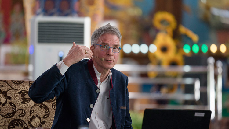 Christof Koch delivery his presentation during the morning session devoted to neuroscience on the final day of the Tibet Emory Symposium in Mundgod, Karnataka, India on December 20, 2016. Photo/Tenzin Choejor/OHHDL