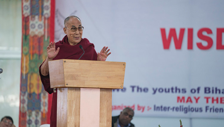 His Holiness the Dalai Lama speaking to around 2000 students from the Bodhgaya vicinity at the Kalachakra teaching ground in Bodhgaya, Bihar, India on December 31, 2016. Photo/Tenzin Choejor/OHHDL