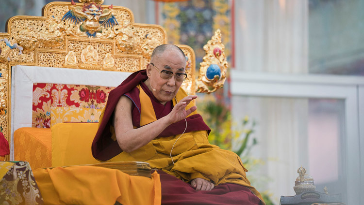 His Holiness the Dalai Lama during the preparation of students for the Kalachakra Empowerment in Bodhgaya, Bihar, India on January 11, 2017. Photo/Tenzin Choejor/OHHDL