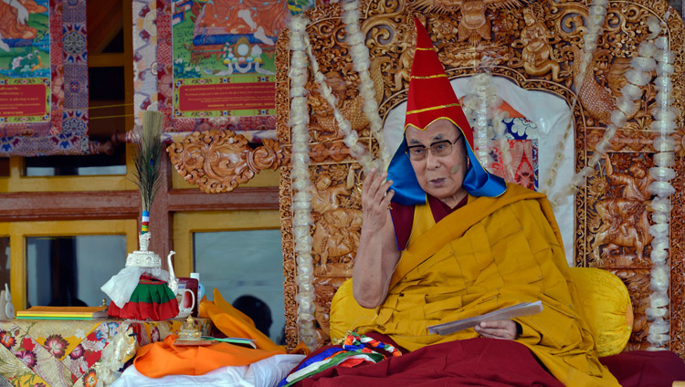 His Holiness the Dalai Lama giving the Avalokiteshvara Empowerment in Padam, Zanskar, J&K, India on July 17, 2017. Photo by Lobsang Tsering/OHHDL