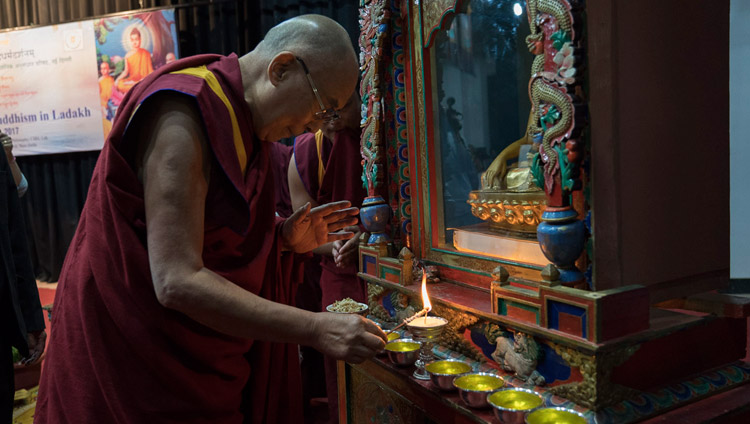 His Holiness the Dalai Lama lighting a lamp to formally open a three day seminar on ‘Buddhism in Ladakh’ at the Central Institute of Buddhist Studies in Leh, Ladakh, J&K, India on August 1, 2017. Photo by Tenzin Choejor/OHHDL