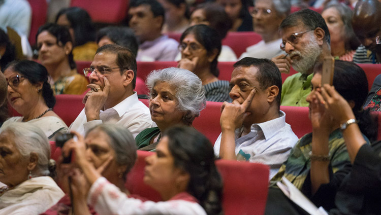 Members of the audience listening to His Holiness the Dalai Lama delivering the Rajendra Mathur Memorial Lecture in New Delhi, India on August 9, 2017. Photo by Tenzin Choejor/OHHDL