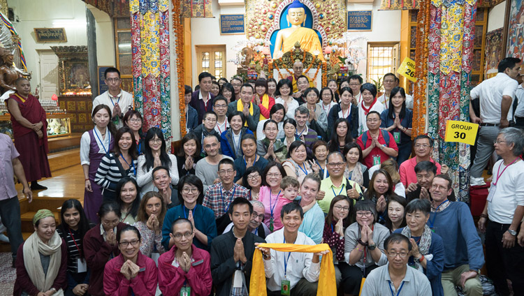 One of the many groups from SE Asia posing for a group photo with His Holiness the Dalai lama at the conclusion of his teaching at the Tsuglagkhang in Dharamsala, HP, India on September 1, 2017. Photo by Tenzin Choejor/OHHDL