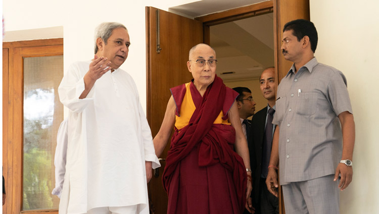 His Holiness the Dalai Lama with the Chief Minister of Odisha Naveen Patnaik's residence during his visit to Bhubaneswar, Odisha, India on November 20, 2017. Photo by Tenzin Choejor