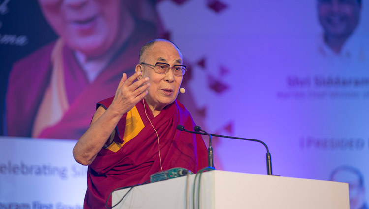 His Holiness the Dalai Lama speaking at Seshadripuram Group of Institutions Silver Jubilee in Bengaluru, Karnataka, India on December 24, 2017. Photo by Lobsang Tsering