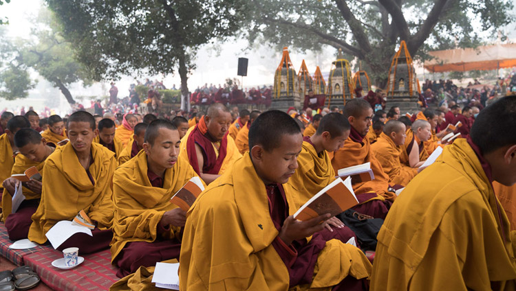 Members of the monastic community joining in prayers for the late Khenpo Jigme Phuntsok at the Mahabodhi Stupa in Bodhgaya, Bihar, India on January 13, 2018. Photo by Tenzin Choejor