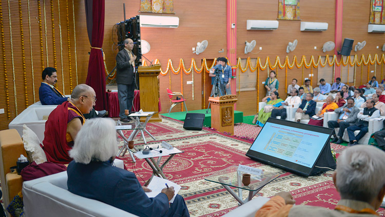 Geshe Lobsang Tenzin Negi of the Center for Compassion, Integrity and Secular Ethics summarizing the Value and Necessity of Secular Ethics in Education on the second day of the Association of Indian Universities’ Meet at Sarnath, UP, India on March 20, 2018. Photo by Lobsang Tsering