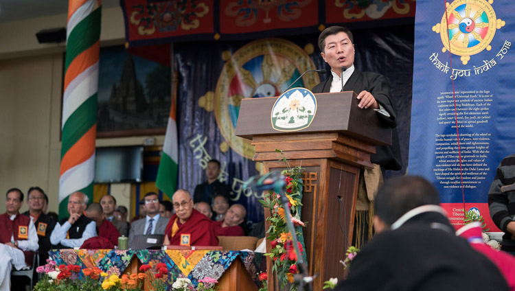 Sikyong Dr Lobsang Sangay addressing the gathering during the Thank You India celebration at the Main Tibetan Temple in Dharamsala, HP, India on March 31, 2018. Photo by Tenzin Choejor