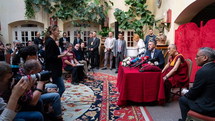 His Holiness the Dalai Lama answering questions during his meeting with members of the media in Vilnius, Lithuania on June 13, 2018. Photo by Tenzin Choejor