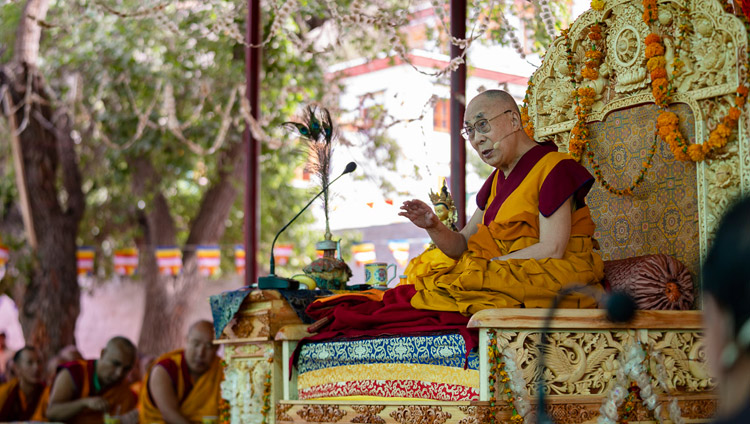 His Holiness the Dalai Lama addressing the congregation at the Samstanling Monastery teaching ground Sumur, Ladakh, J&K, India on July 17, 2018. Photo by Tenzin Choejor