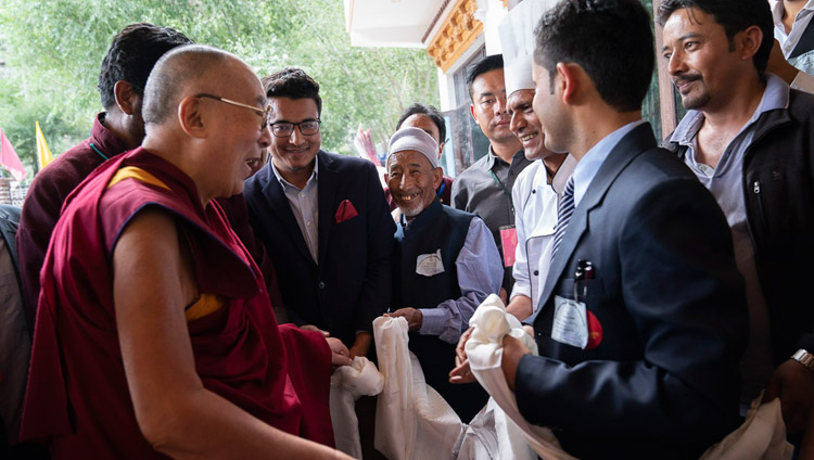 His Holiness the Dalai Lama thanking staff at his hotel after lunch on his first day in Kargil, Ladakh, J&K, India on July 25, 2018. Photo by Tenzin Choejor