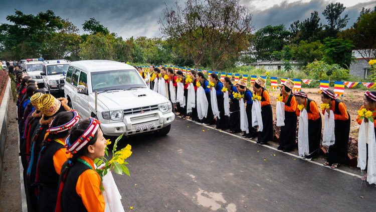 His Holiness the Dalai Lama's motorcade arriving at the Dalai Lama Institute of Higher Education in Sheshagrihalli, Karnataka, India on August 13, 2018. Photo by Tenzin Choejor