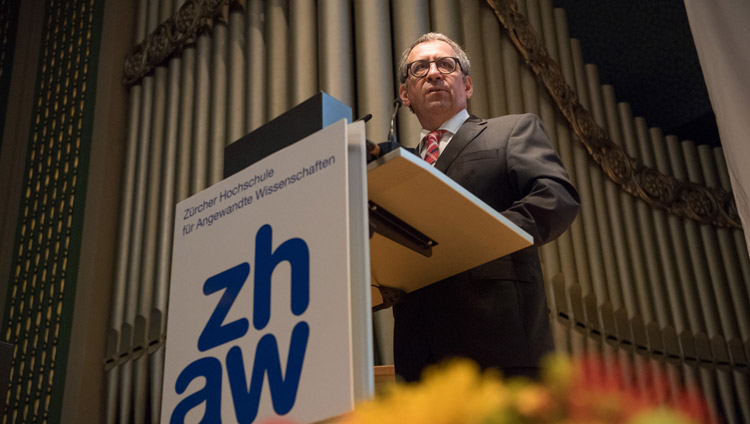 Jean-Marc Piveteau, President of ZHAW University (Zurich University of Applied Sciences) introducing the symposium at the University's Conference Center in Winterthur, Switzerland on September 24, 2018. Photo by Manuel Bauer