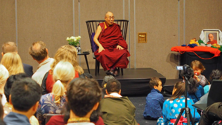 His Holiness the Dalai Lama speaking to members of the Tibetan community and Tibet support groups in Malmö, Sweden on September 13, 2018. Photo by Jeremy Russell