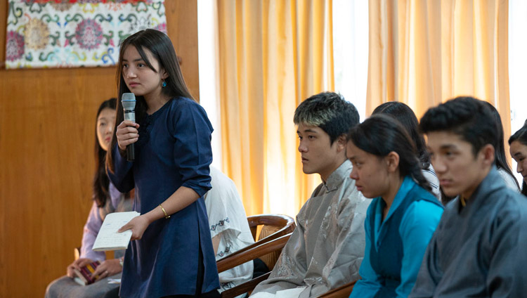His Holiness the Dalai Lama addressing students from Woodstock School his residence in Dharamsala, HP, India on October 11, 2018. Photo by Ven Tenzin Jamphel His Holiness the Dalai Lama addressing students from Woodstock School his residence in Dharamsala, HP, India on October 11, 2018. Photo by Ven Tenzin Jamphel
