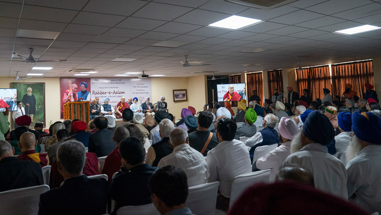 A view of the hall at Bhai Vir Singh Sahitya Sadan during celebrations of Guru Nanak’s 550th Birth Anniversary in New Delhi, India on November 10, 2018. Photo by Tenzin Choejor