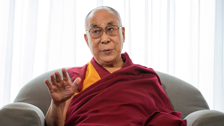 His Holiness the Dalai Lama responding to a question during his interview with Rina Yamasawa of NHK in Yokohama, Japan on November 13, 2018. Photo by Tenzin Choejor