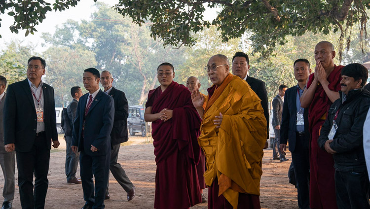 His Holiness the Dalai Lama paying his respects at the Archeological site presumed to be a stupa in Sankisa, UP, India on December 3, 2018. Photo by Lobsang Tsering