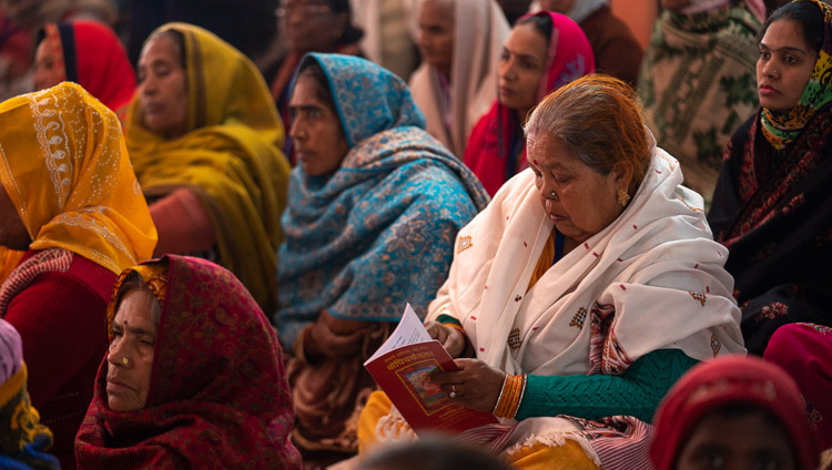 Members of the audience listening to His Holiness the Dalai Lama at the Youth Buddhist Society Ground in Sankisa, UP, India on December 5, 2018. Photo by Lobsang Tsering