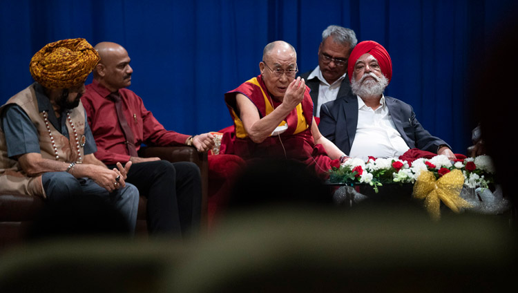 His Holiness the Dalai Lama speaking on compassion at Guru Nanak College in Mumbai, India on December 13, 2018. Photo by Lobsang Tsering