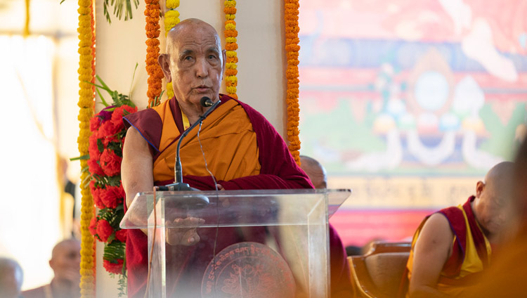 Ganden Tri Rinpoché speaking at the Conference on Tsongkhapa's ‘Essence of True Eloquence’ in Bodhgaya, Bihar, India on December 19, 2018. Photo by Lobsang Tsering