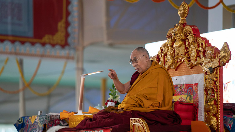His Holiness the Dalai Lama speaking on the first day of his teachings in Bodhgaya, Bihar, India on December 24, 2018. Photo by Lobsang Tsering