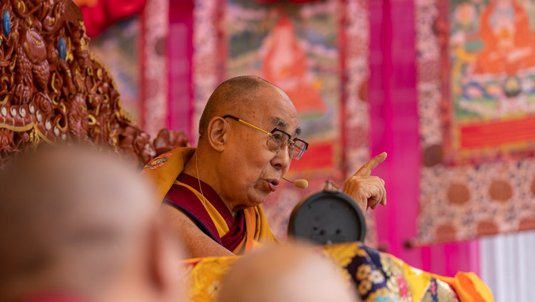 His Holiness the Dalai Lama speaking on the first day of his teachings in Manali, HP, India on August 13, 2019. Photo by Tenzin Choejor