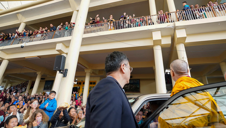 His Holiness the Dalai Lama waving to the crowd as he prepares to depart for his residence at the conclusion of the final day of teacings at the Main Tibetan Temple in Dharamsala, HP, India on October 5, 2019. Photo by Ven Tenzin Jamphel