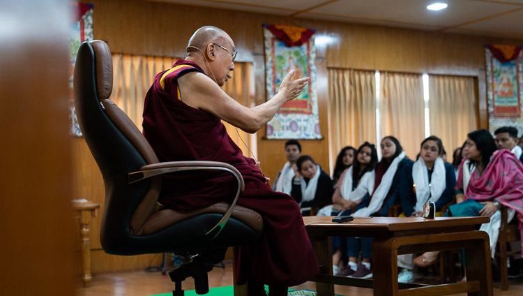 His Holiness the Dalai Lama speaking to Indian Buddhists and students of mass communication at his residence in Dharamsala, HP, India on November 15, 2019. Photo by Tenzin Choejor