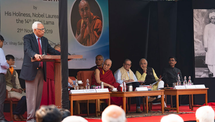 NN Vohra, President of IIC and former Governor of Jammu & Kashmir speaking at Indian International Centre in New Delhi, India on November 21, 2019. Photo by Tenzin Choejor