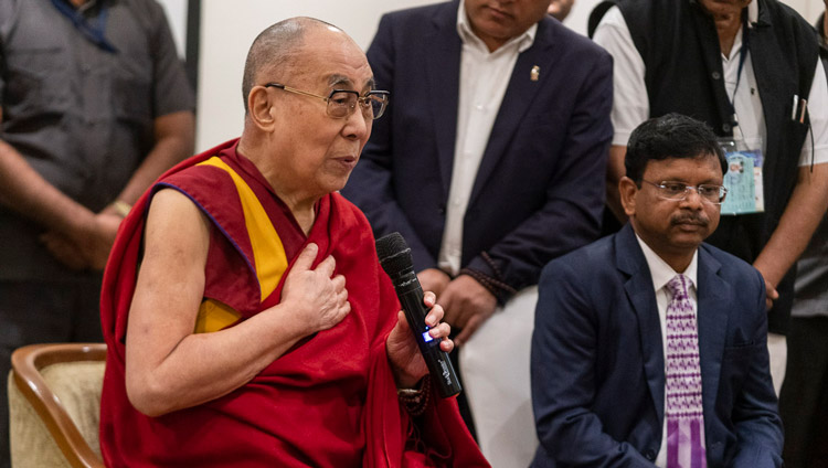 His Holiness the Dalai Lama speaking to members of the media in Aurangabad, Maharashtra, India on November 23, 2019. Photo by Tenzin Choejor