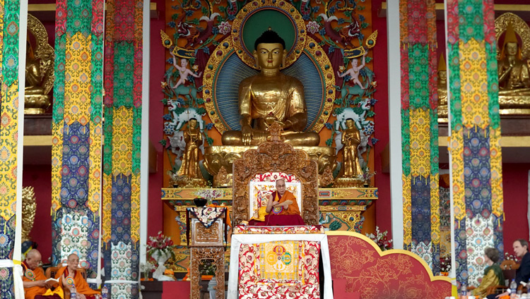 His Holiness the Dalai Lama giving teachings on his ‘Praise to the 17 Masters of Nalanda’ at the new Drepung Gomang Monastery debate yard in Mundgod, Karnataka, India on December 14, 2019. Photo by Lobsang Tsering