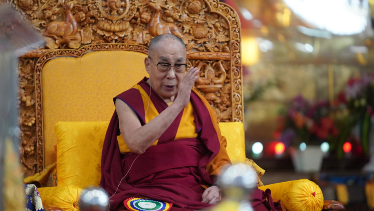 His Holiness the Dalai Lama sharing his thoughts at the Symposium on Aryadeva’s ‘400 Verses on the Middle Way’ at the Drepung Loseling Assembly Hall in Mundgod, Karnataka, India on December 17, 2019. Photo by Lobsang Tsering