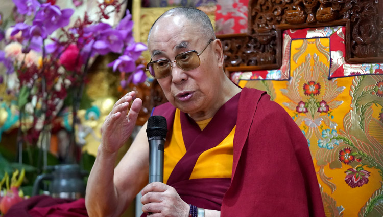 His Holiness the Dalai Lama addressing the congregation during the debate session at the Gaden Shartse Assembly Hall in Mundgod Karnataka, India on December 19, 2019. Photo by Lobsang Tsering