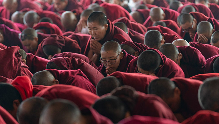 Monastics in the crowd taking bodhisattva vows from His Holiness the Dalai Lama at the Kalachakra Ground in Bodhgaya, Bihar, India on January 5, 2020. Photo by Tenzin Choejor