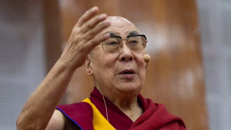 His Holiness the Dalai Lama answering a question from the audience during his talk at the Bihar Judicial Academy in Patna, Bihar, India on January 18, 2020. Photo by Lobsang Tsering His Holiness the Dalai Lama answering a question from the audience during his talk at the Bihar Judicial Academy in Patna, Bihar, India on January 18, 2020. Photo by Lobsang Tsering
