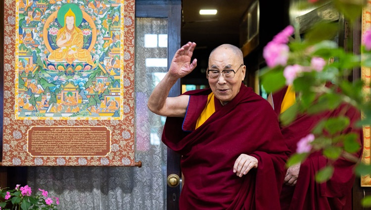 His Holiness the Dalai Lama greeting the virtual audience on screen as he arrives for his dialogue on Conflict, COVID and Compassion organized by the United States Institute of Peace (USIP) from his residence in Dharamsala, HP, India on August 12, 2020. Photo by Ven Tenzin Jamphel