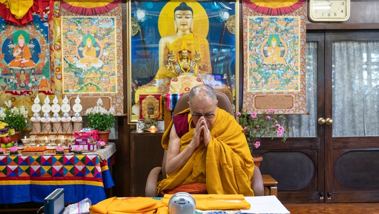 His Holiness the Dalai Lama joining in the opening prayers of his teaching to mark the 601st anniversary of Jé Tsongkhapa’s passing away from his residence in Dharamsala, HP, India on December 10, 2020. Photo by Ven Tenzin Jamphel