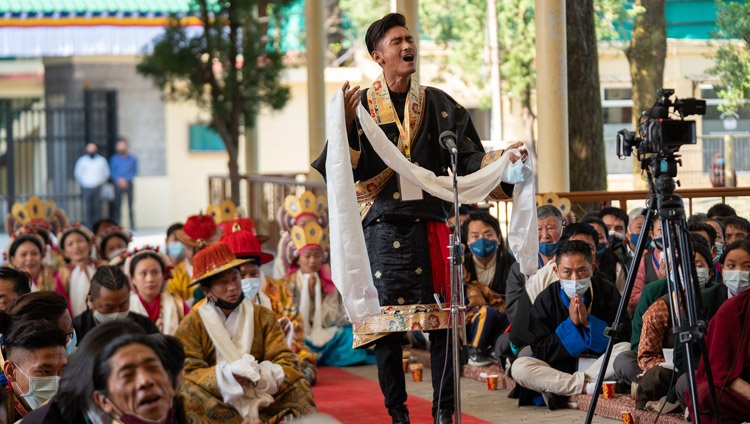 The lead singer of one of the opera troupes participating in the 25th Sho-tön Opera Festival performing for His Holiness the Dalai Lama in the courtyard of the Main Tibetan Temple in Dharamsala, HP, India on April 7, 2022. Photo by Tenzin Choejor