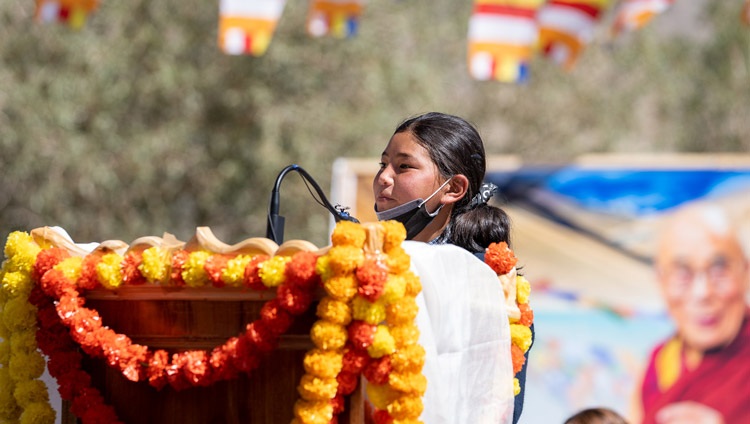 A young woman asking His Holiness the Dalai Lama a question during his talk to students at the teaching ground in Padum, Zanskar, Ladakh, UT, India on August 13, 2022. Photo by Tenzin Choejor