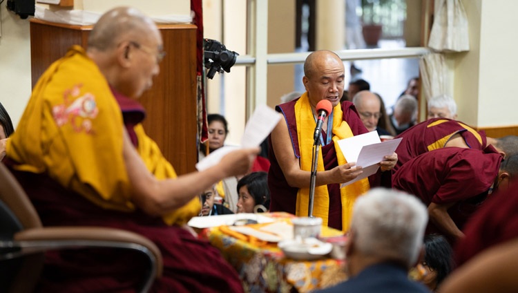 Geshé Dorji Damdul, director of Tibet House and primary teacher of the Nalanda courses, speaking at the meeting with His Holiness the Dalai Lama and participants in Tibet House's Nalanda Courses at the Main Tibetan Temple in Dharamsala, HP, India on June 2, 2023. Photo by Tenzin Choejor