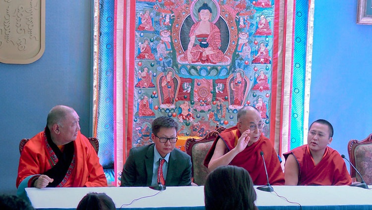 Newly elected Khamba Lama of Gaden Thekchogling, the principal Buddhist Monastery in Mongolia, Geshé Jetsun Dorji (far right), outgoing Khamba Lama, Gabju Demberel Choijamts (far left), and His Holiness the Dalai Lama meeting with members of the media in Ulannbaatar, Mongolia on November 23, 2016. Photo by Tenzin Taklha