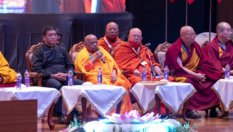 Most Ven Dr Warakagoda Gnanarathana Mahayanake Thero, the Mahayanake Thero of Asgiriya Chapter of Siyam Maha Nikaya, Sri Lanka, addressing the inaugural session of the first International Sangha Forum at the International Convention Centre Bodhgaya in Bodhgaya, Bihar, India on December 20, 2023. Photo by Tenzin Choejor