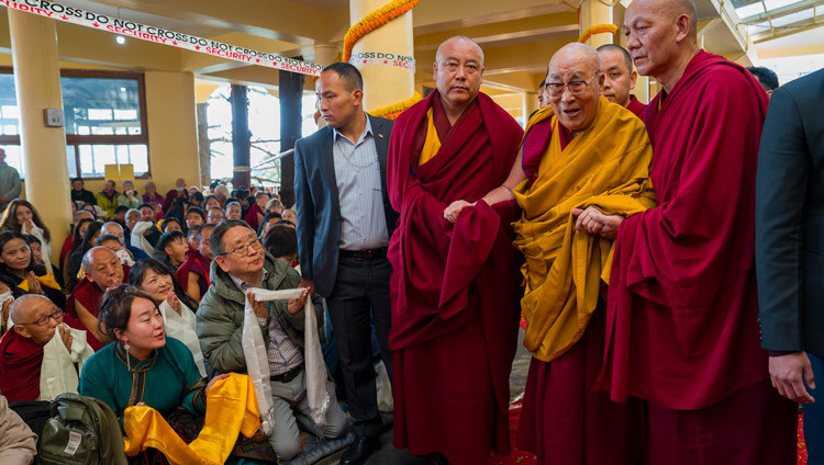 His Holiness the Dalai Lama arriving at the Main Tibetan Temple to attend Long Life Prayers offered to him by Former Tibetan Political Prisoners and the Lhasa Boys’ Association in Dharamsala, HP, India on February 23, 2026. Photo by Tenzin Choejor