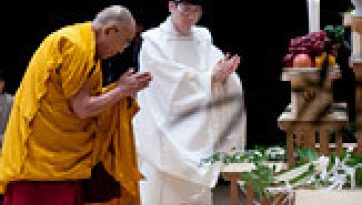 His Holiness the Dalai Lama Visits Sendai, Focus of the Tohoku Earthquake