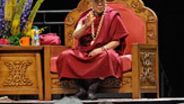 His Holiness the Dalai Lama Speaks on Compassion & Universal Responsibility